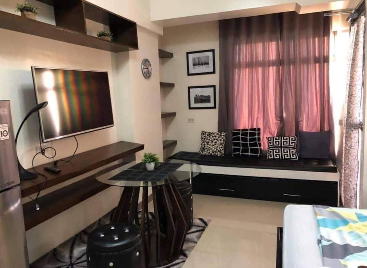 Mabolo Garden Flat A6 With Free Rooftop Pool Cebu Stadt Exterior foto